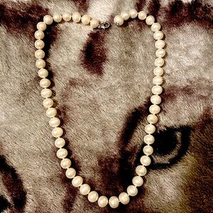 Pearl necklace